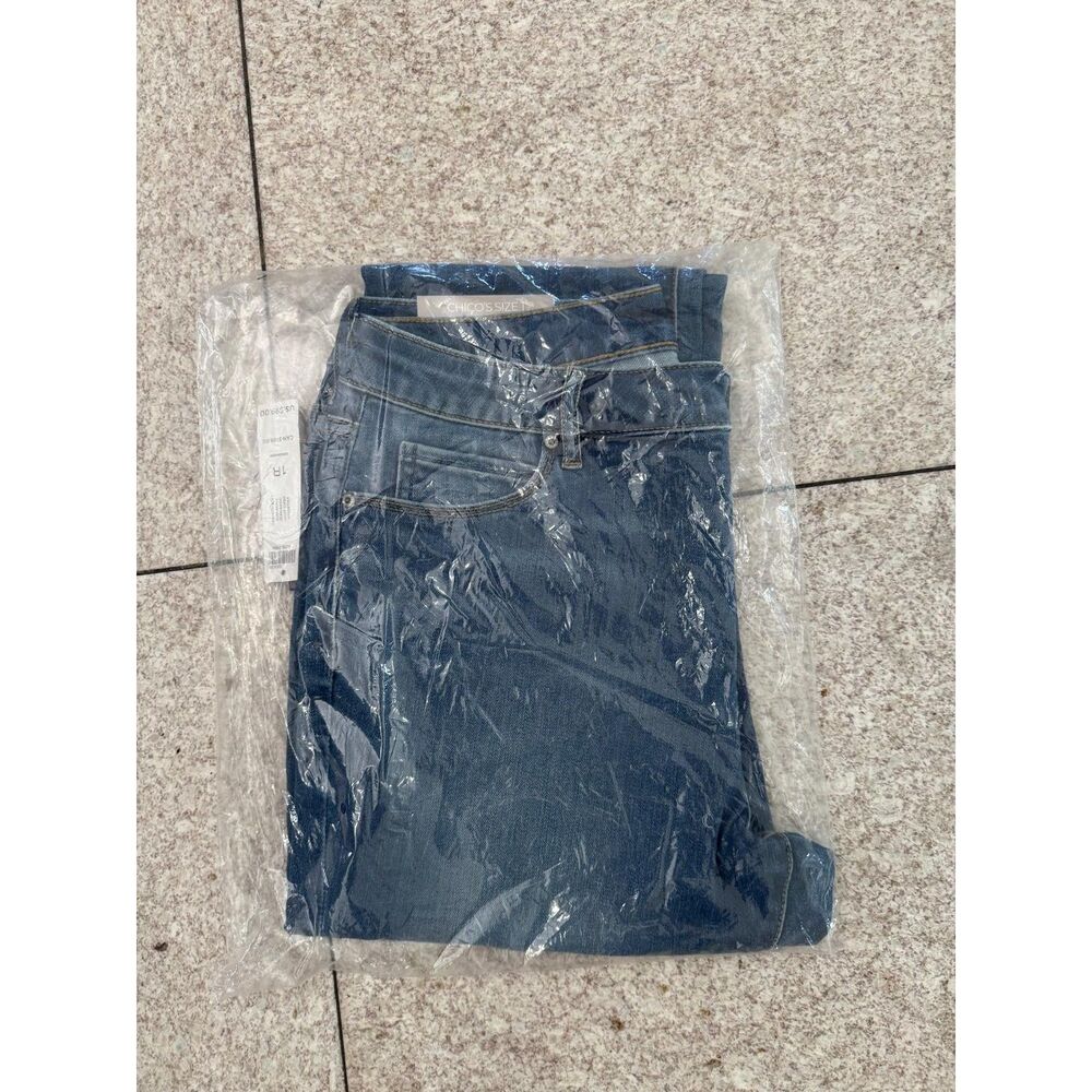 Chico's Slim Washed Womens Jeans